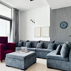 아파트 Luxury 3 Bhk In Marina By Dpie Dec 1603 *