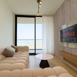 Big 1br In Jvc Binghatti Corners *