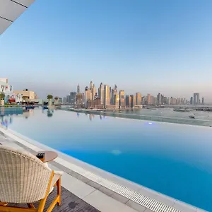 Luxury Palm Studio, Rooftop Infinity Pool, Access