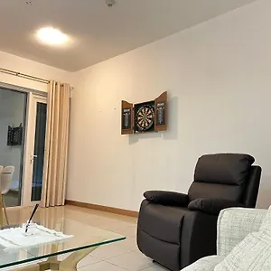 Апартаменты Stylish 1 Bedroom With Full Kitchen