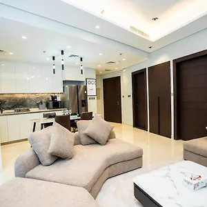 Luxury 1br In Nobles Tower Business Bay アパート *