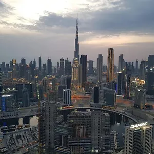 Skyline Panoramic View Apartment *