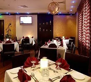 Champs Elysees Hotel