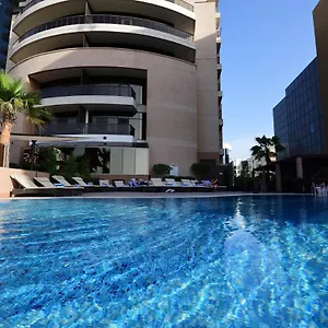 Majestic Retreat 4* Dubai