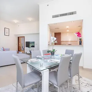 Trinity Holiday Homes - Burj Vista Downtown