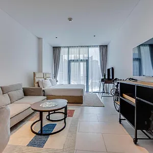 Apartment Stylish In Marquise Square Tower Dubai