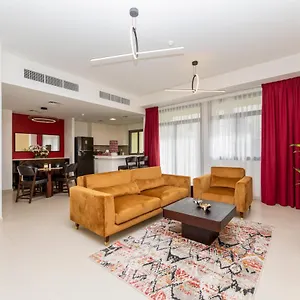 Apartment Stunning 4 Bedroom Townhouse In Townsquare