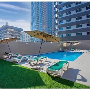 Lavish One Bedroom Apartment@ Marina Apartment *