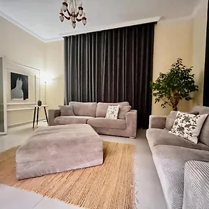 Independent Spacious 3 Bedroom * Dubai