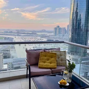 Apartment Stunning Canal And Palm View 'best Unit' Dubai