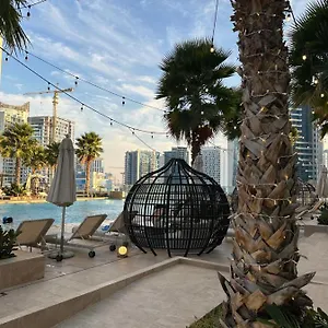 Burj View And Canal View Apartment *