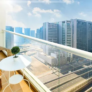 Canal View - Burj Al Najoom-l15 - Near Mall Apartment *