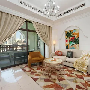 Maison Privee - Tasteful Apt Cls To Burj Khalifa & Mall *