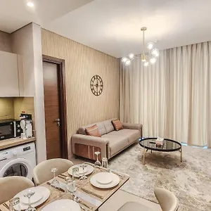 By Latinem Luxury 2br Cvr A208 Near Burj Khalifa Apartment
