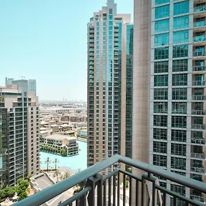 Apartment Downtown-high Floor Mesmerizing Fountain View 2br Chic *