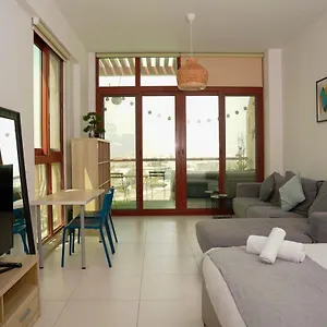 Apartment Stunning Palm Views On The *