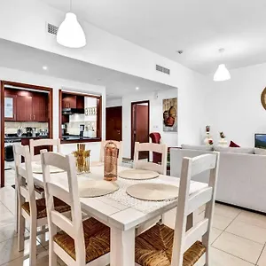Modern 3br Flat In The Heart Of Jbr
