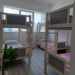 Bedspace In Apartment *