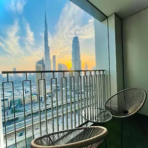 Downtown, Burj Khalifa Views, Mall Connected Apartment Dubai