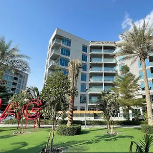Elite Lux Homes - Modern One Bedroom In Mag 5, South * Дубай