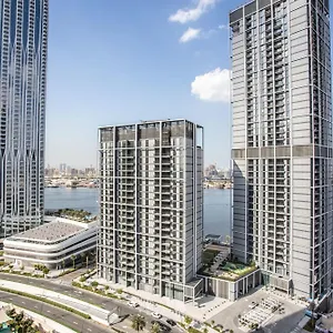 Frank Porter - Creek Rise Tower 1 Apartment