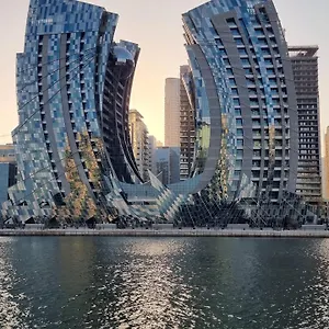 Happy Academia J One Apartment Dubai