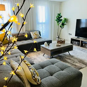 Balqis Residense Palm Jumeirah,pool, Beach, Floor, Full Sea View, Restaurants Apartment