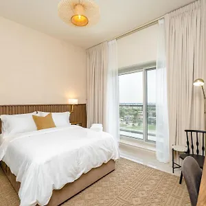 Elegant - Golf Views - Sports -