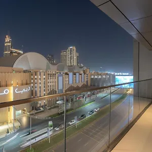 Luxurious Stylish Across Mall Burj Khalifa City Views