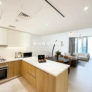 Alluring 2br At Liv Residences In Marina By Rich Apartment Dubai