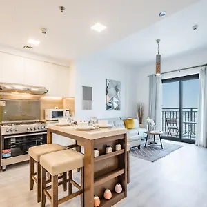 Delightful 2br In Town Square Safi 1a, Dubailand By Deluxe Homes 迪拜