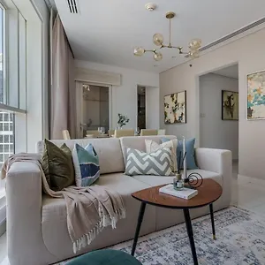 Guestready - Stylish Galore Near Fountain Apartment *