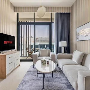 Elegant 1-bedroom Urban Hideaway In *