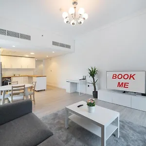 Holiday home Chic 1 Bed Close To Metro *