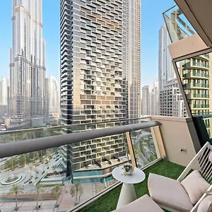 Apartment First Class 2br Burj Khalifa View Dubai