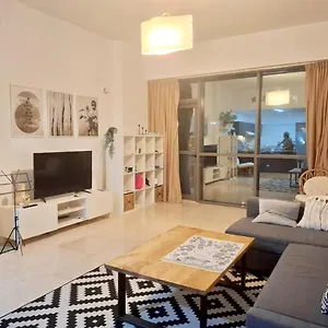 Furnished 1br Flat Near Mall Of Emirates Апартаменты Дубай