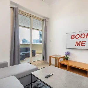 Cozy & Simple 1-bedroom Flat In Marina