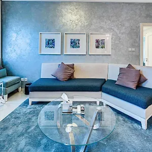 Apartment 1br Near Mall Dubai