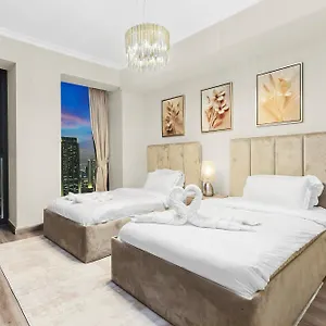 First Class 3br With Full Burj Khalifa And Fountain View Apartment