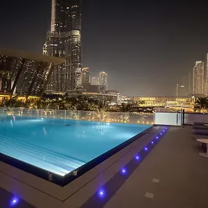 Smartstay At Grande Signature - Burj Khalifa View - 5 Min Mall - Downtown - Brand New Luxury *
