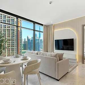 شقة Luxury One Bedroom With Burj Khalifa View
