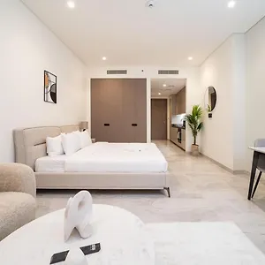Luxury In Peninsula Five, Business Bay * Дубай