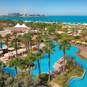 منتجع الريتز- كارلتون، 5*