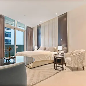 In Downtown Damac Upper Crest Next To Mall Apartamento Dubái