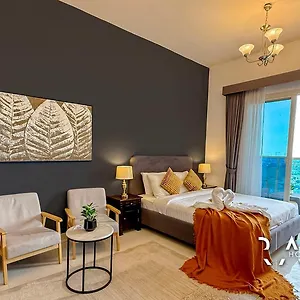 Rare Homes - Near Miracle Garden - Sports - Elite - R1108
