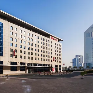 Ibis World Trade Centre Hotel 3*