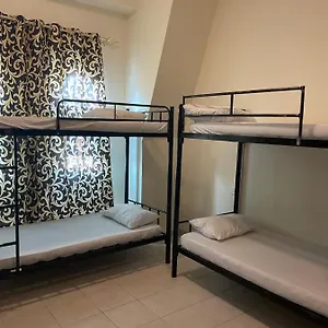 Hostel Happy