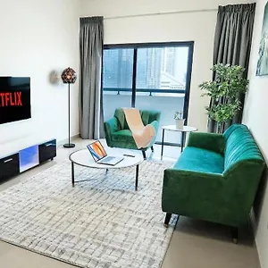 Luxury With Full Marina Views And Swimming Pool Apartment *