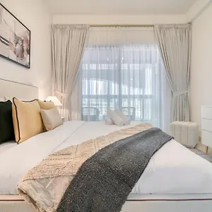 Harmonious 1br At Al Shera Tower Jlt By Deluxe Homes Dubai