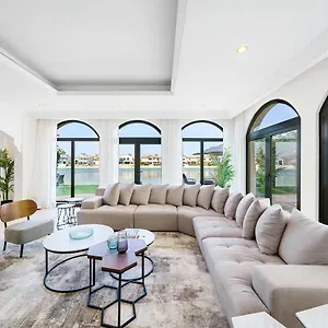Grande On Palm Jumeirah - 6 Bedroom + Kids Apartment
